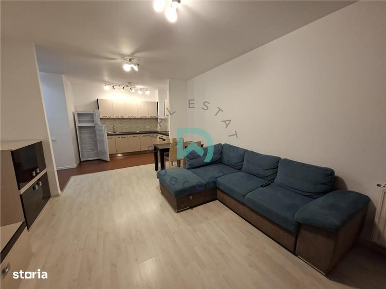 Apartament cu 2 camere semidecomandat în Răcădău