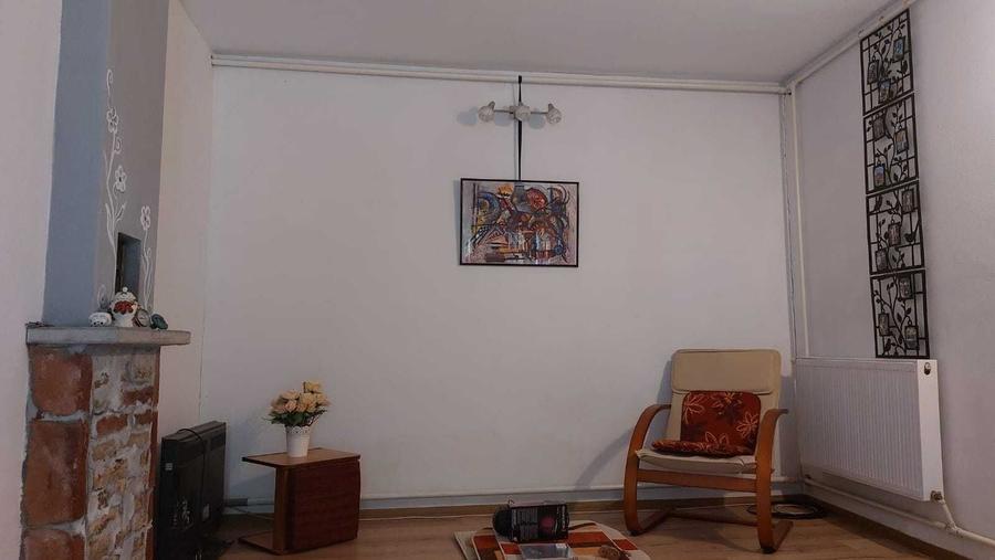 Casă cu 3 camere în Ginta