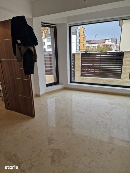 Casă cu 4 camere cu Teren 300 Mp în Ghencea