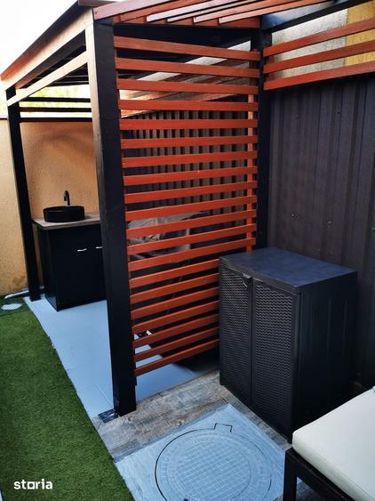 Casă cu 4 camere cu Teren 250 Mp în Domnești