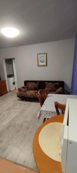 Apartament cu 2 camere nedecomandat în Central