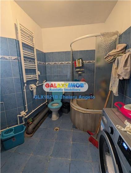 Apartament cu 6 camere decomandat în Unirii