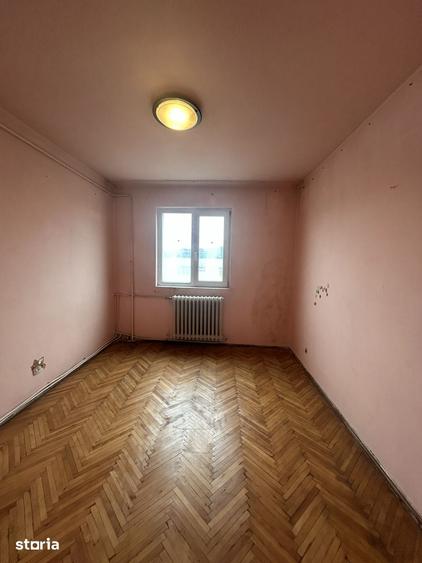 Apartament cu 4 camere decomandat în Mănăștur