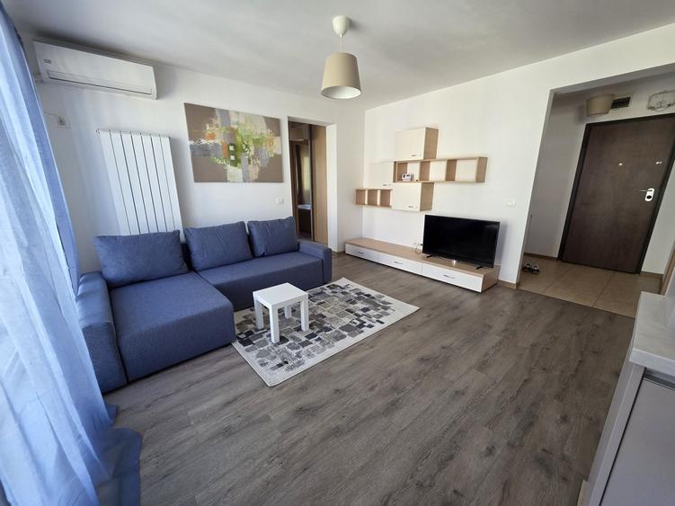 Apartament cu 2 camere în Tractorul