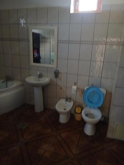 Casă cu Teren 1000 Mp în Mărăcineni