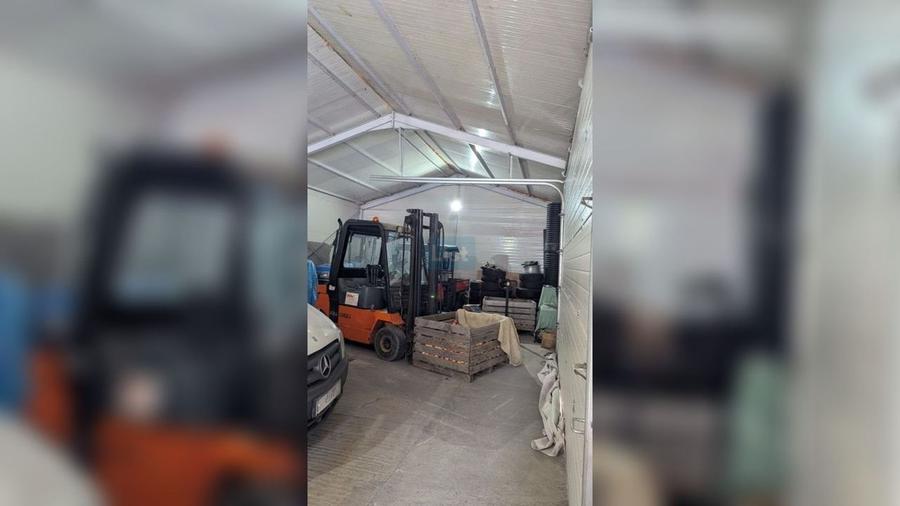 Spațiu industrial, de 385 mp, în Siret