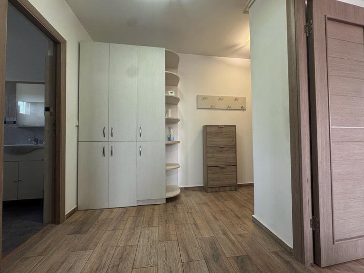 Apartament cu 2 camere decomandat, mobilat în Valea Adâncă