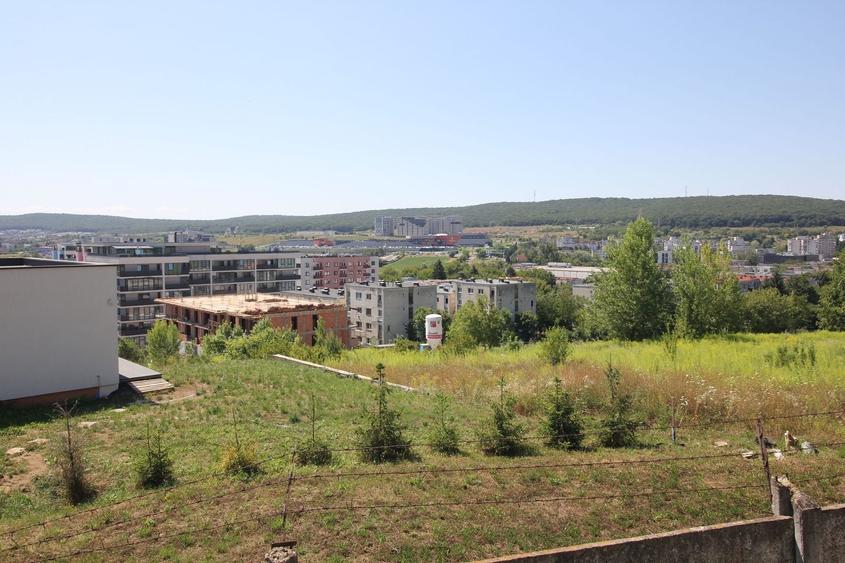 Teren Construcții de 1070 mp, în Tudor