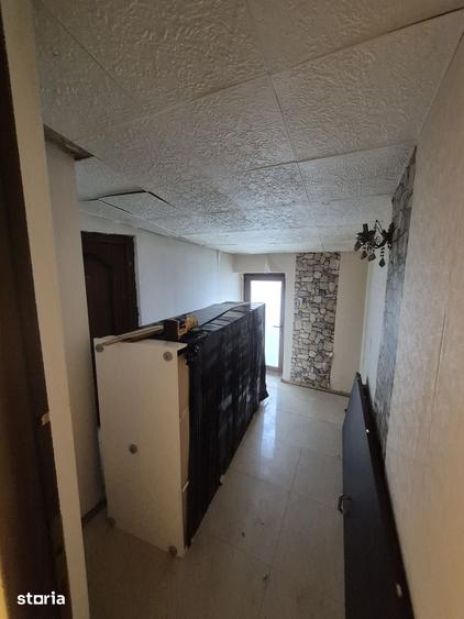 Casă cu 6 camere cu Teren 400 Mp în Centrul Civic