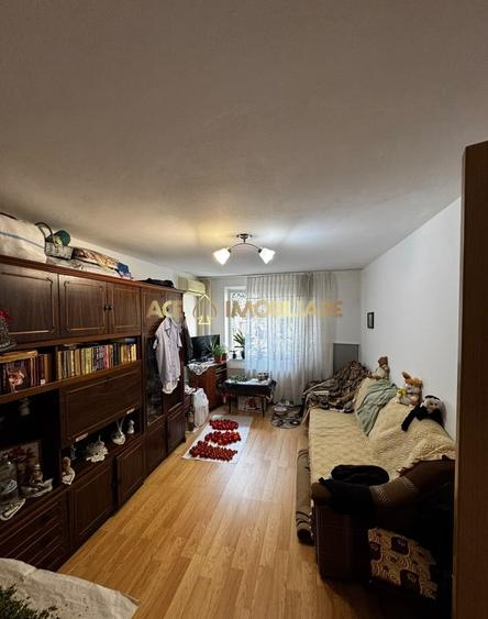 2 Camere de vanzare | Crangasi | Metrou | Loc parcare  | Centrala - 1