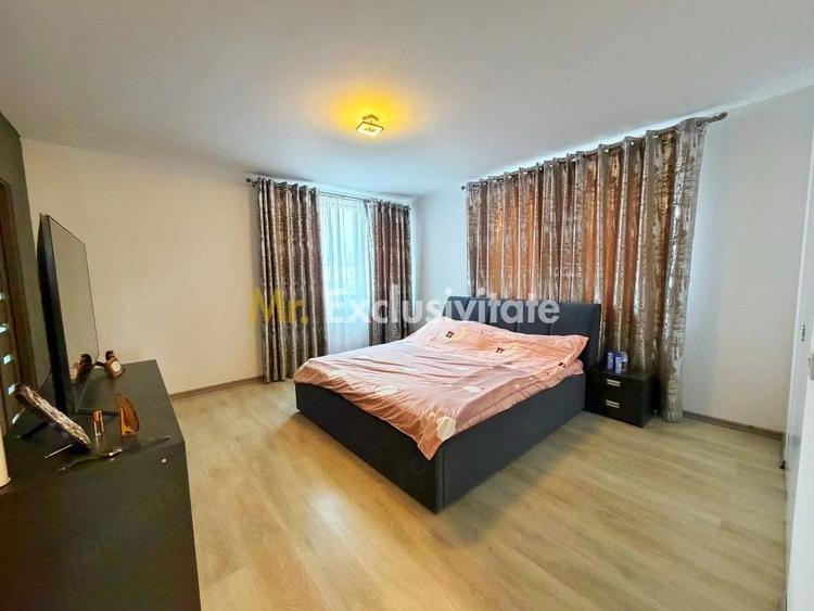 Casă cu 5 camere cu Teren 400 Mp în Smeura