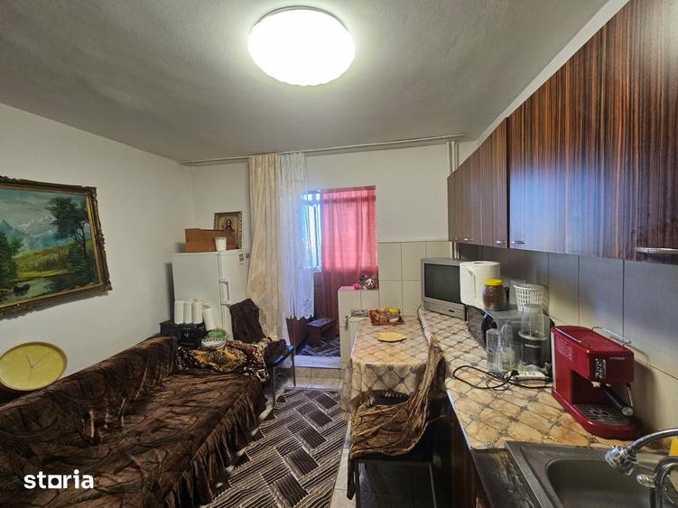 Apartament 2 camere decomandat, Etaj 5/8, Str. V. Croitoru - 8