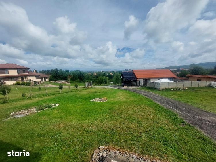 Casă cu 4 camere cu Teren 770 Mp în Covasna