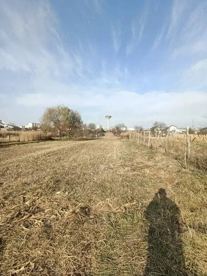 Teren de 2057 mp, în Central