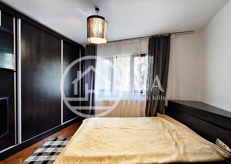 Apartament cu 4 camere decomandat în Rogerius