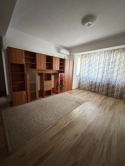Garsonieră decomandată în Filiași