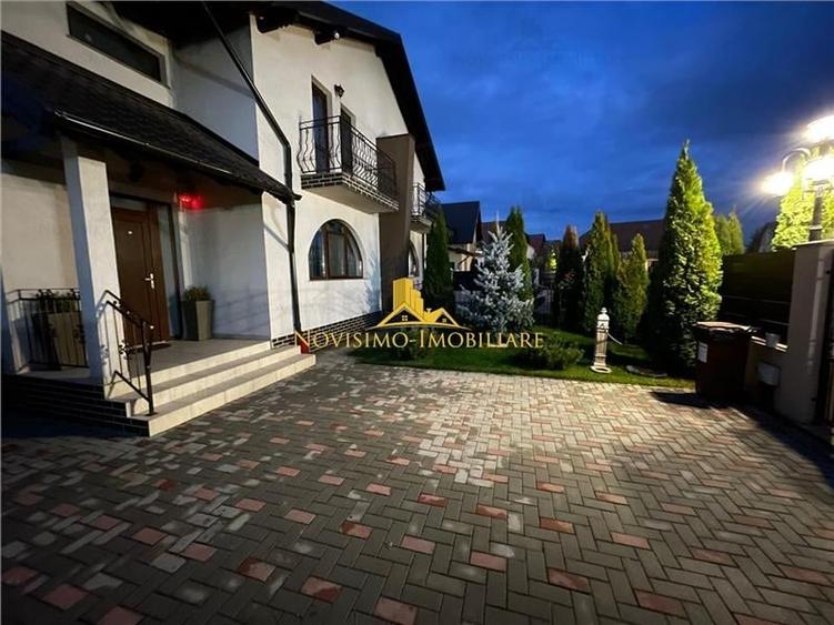 Duplex cu 3 camere cu Teren 250 Mp în Albert