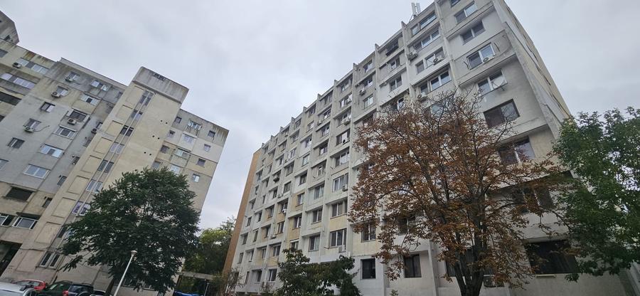 Apartament cu 2 camere semidecomandat în Tomis II