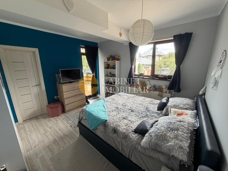 Apartament cu 3 camere decomandat, mobilat în Vișani