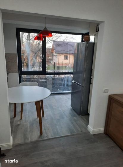 Apartament cu 3 camere decomandat, mobilat în Cug