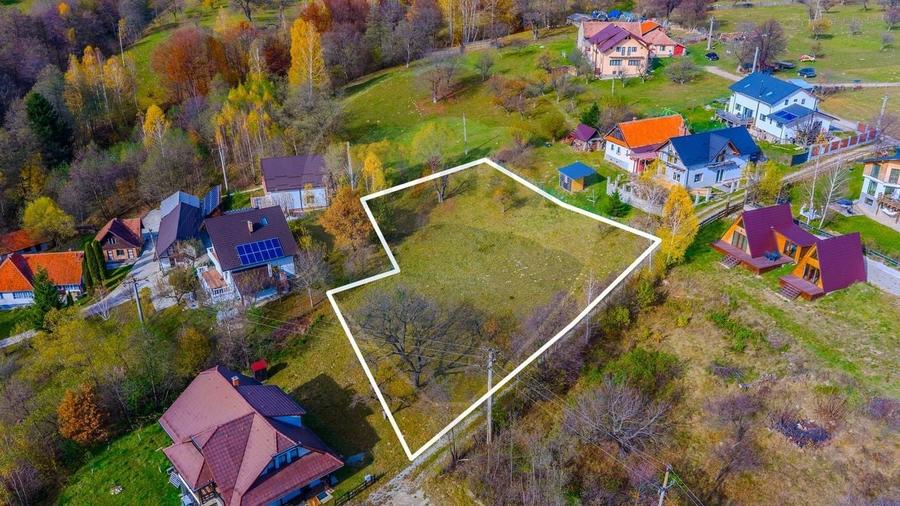 Teren Construcții intravilan de 1841 mp, în Predeluț
