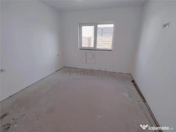 Casă cu 3 camere cu Teren 300 Mp în Calea Urseni