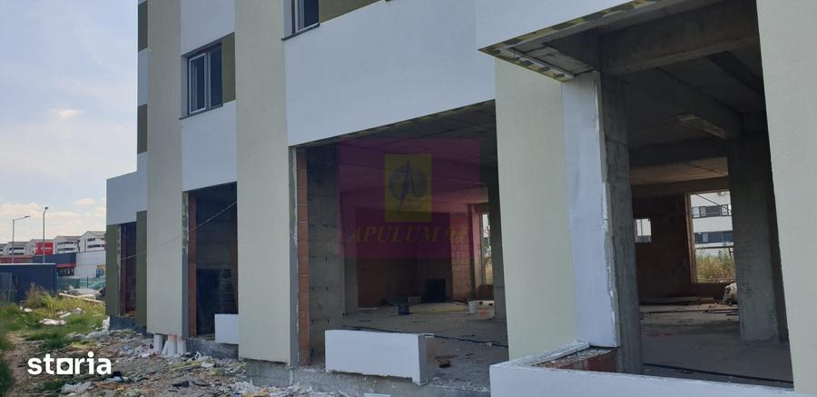 Spațiu comercial, de 330 mp, în Chiajna