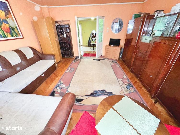 Casă cu 3 camere cu Teren 100 Mp în Central