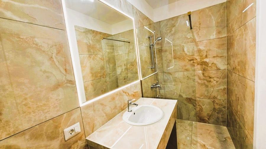Apartament cu 3 camere decomandat în Unirii