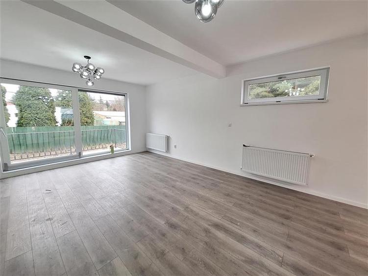 Duplex cu 4 camere cu Teren 520 Mp în 9 Mai