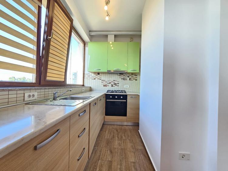 Apartament cu 2 camere semidecomandat, mobilat în Aviației