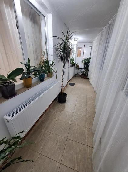 Apartament cu 3 camere decomandat în Ostroveni