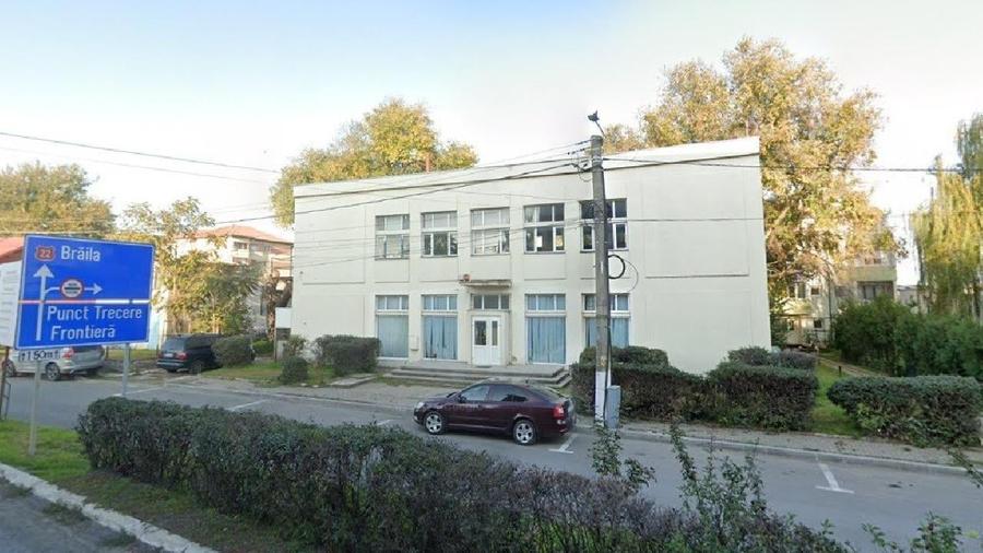 Spațiu comercial, în Central
