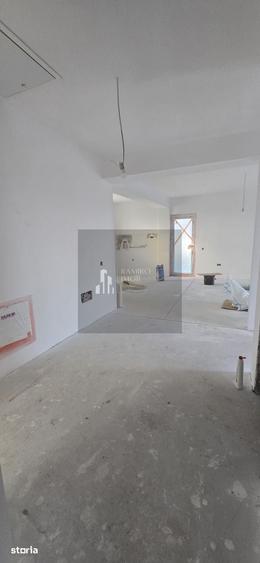 Casă cu 2 camere cu Teren 350 Mp în Central
