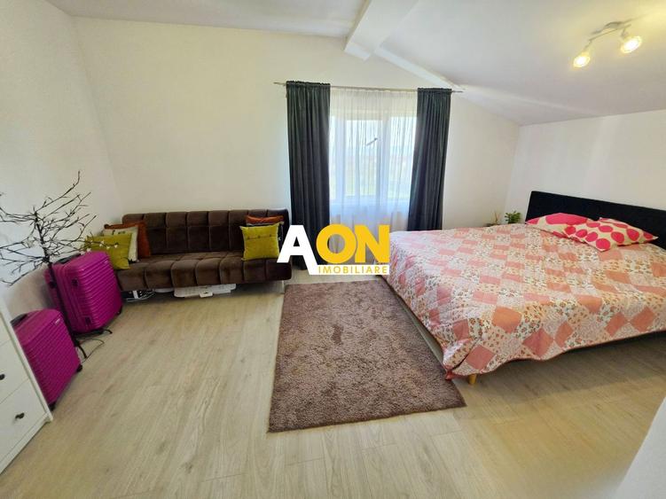 Duplex cu 3 camere cu Canalizare în Cetate