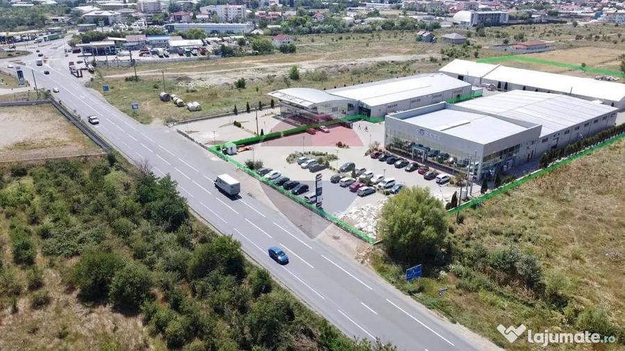 Spațiu comercial, de 3,000 mp, în Central