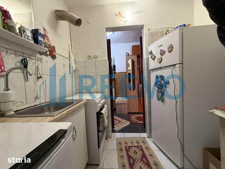 O garsoniera de 22 mp, situata la etajul 4, aflat pe strada Letea. - 3
