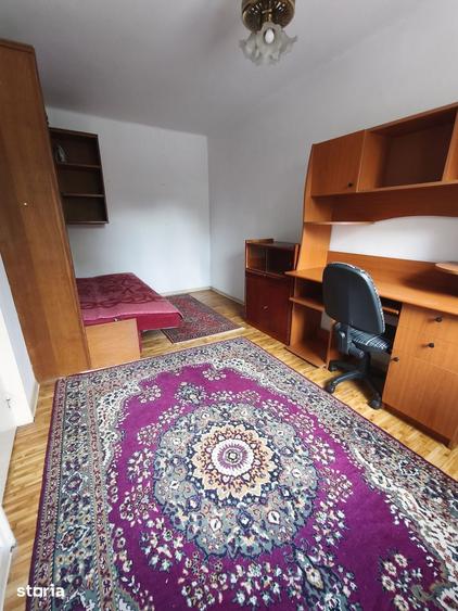 Apartament cu 2 camere semidecomandat în Dâmbu Pietros