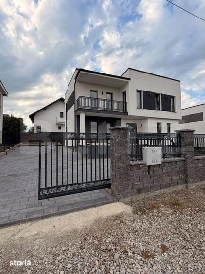 Casă cu 4 camere cu Teren 400 Mp în Moara
