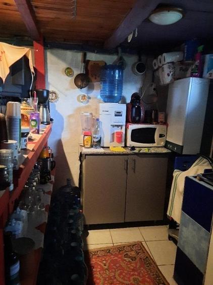 Casă cu 4 camere cu Garaj în Cocorăștii Colț
