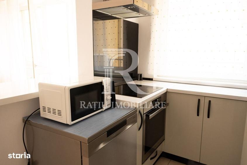 Apartament cu 3 camere decomandat în Iosia