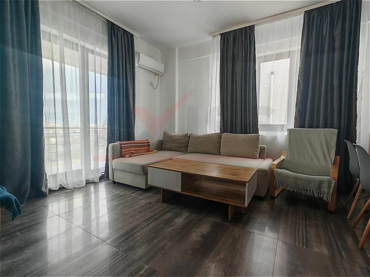 Apartament cu 3 camere decomandat, mobilat în Mamaia-Sat