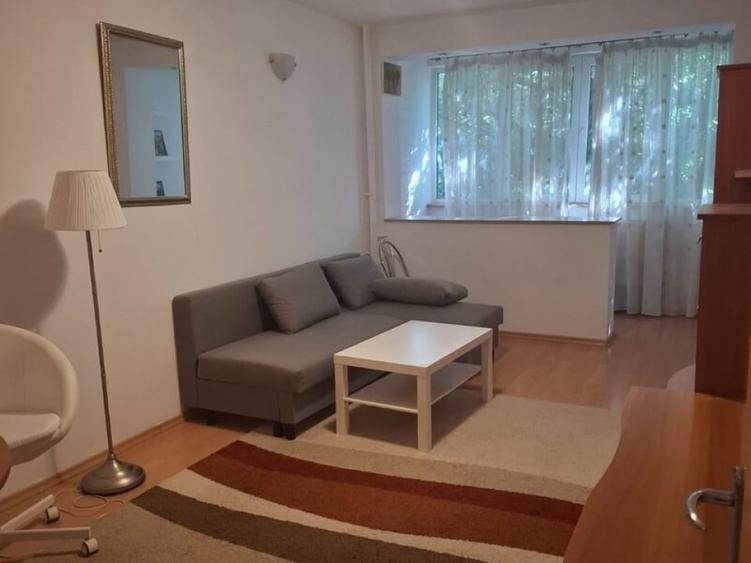 Apartament cu 2 camere în Berceni