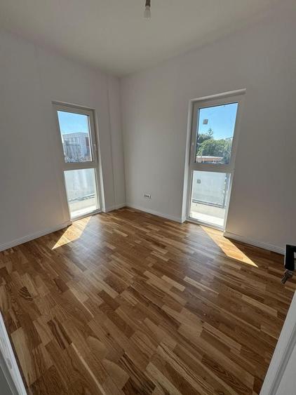 Apartament cu 3 camere în Micălaca