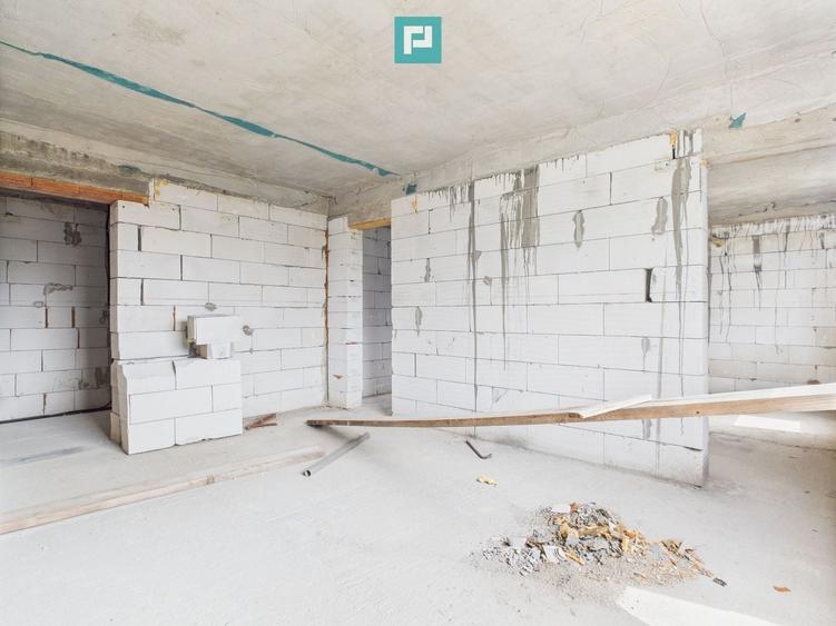 Duplex cu 3 camere cu Canalizare în Șag