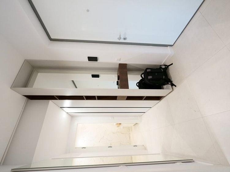 Apartament cu 2 camere decomandat, mobilat în Aviației
