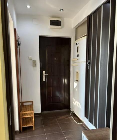 Titan 2 Camere Ac Balcon Metrou Parc Ior - 2