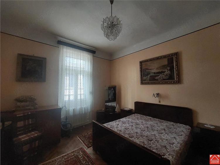 Apartament cu 3 camere nedecomandat în Ultracentral