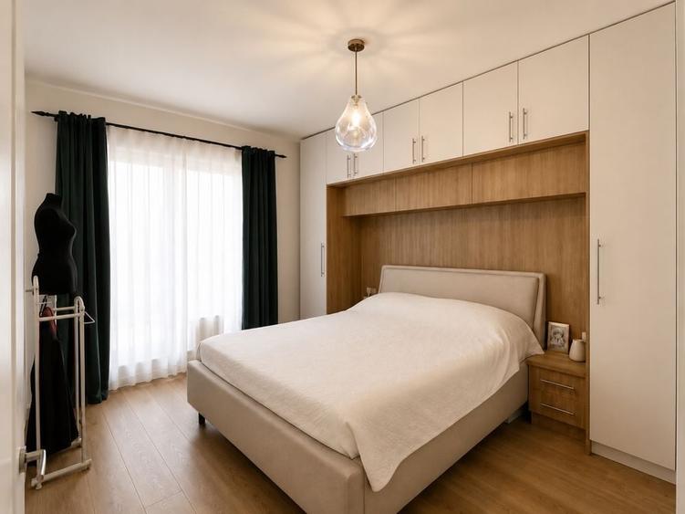 Apartament cu 3 camere decomandat în Chinteni