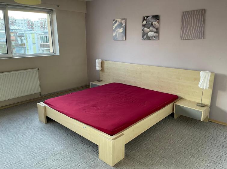 Apartament cu 3 camere decomandat, mobilat în Grigorescu